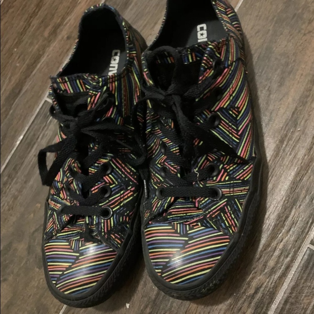 Converse Women multicolored neon print size women 8 men 6